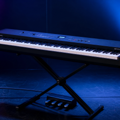 Hubstory Upright Sonata III — Studio Upright Piano 122cm